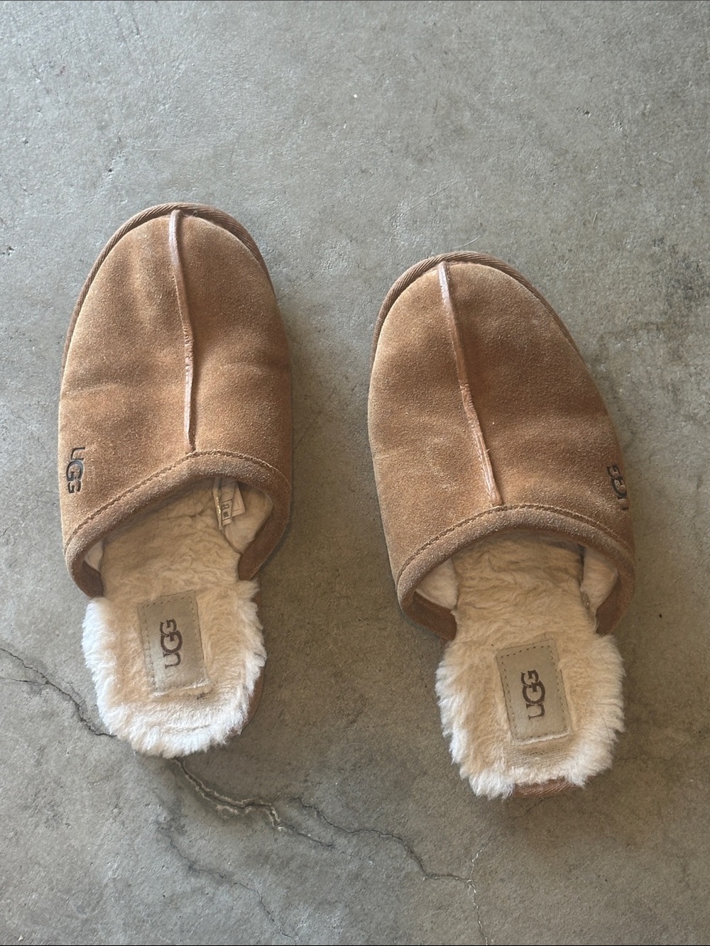 UGG Chestnut/Tan Suede Shearling Slip-On Slippers 38